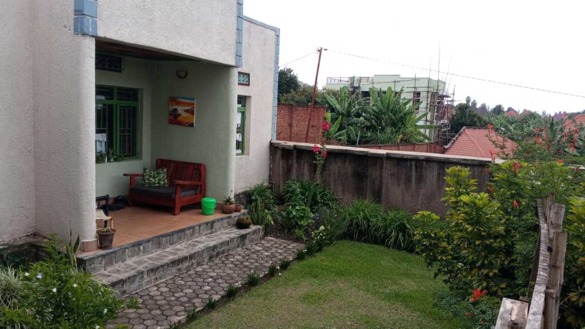 WhatsApp Image 2025-06-01 at 20.53.21_526a0180